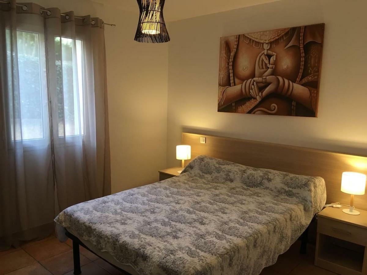 T2 Pour 4 Pers, Charmante Residence Avec Piscine اوليتا المظهر الخارجي الصورة